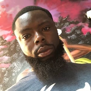 Meet your Posher, Devin